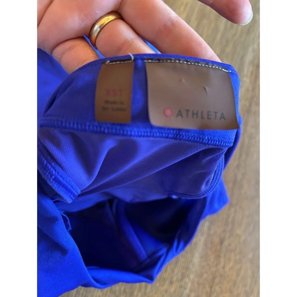 Athleta Women's Tank – XST – Built-In Bra – Purple - Picture 9 of 9
